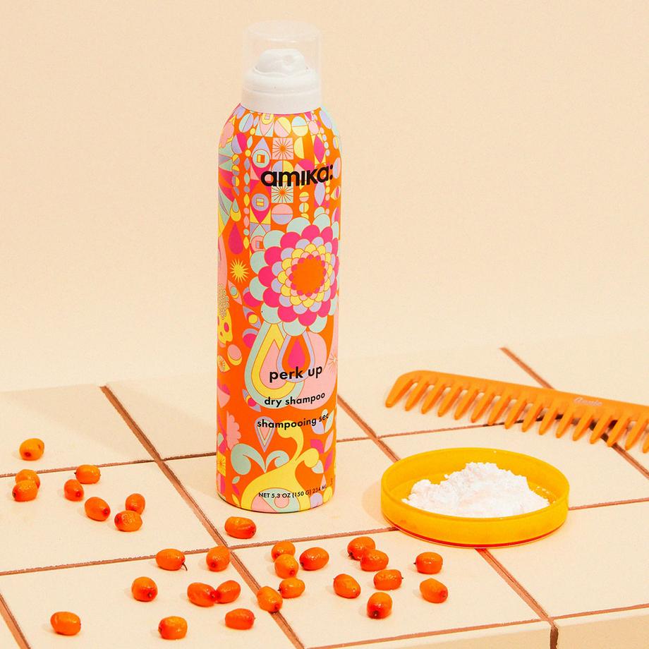 amika  Perk Up - Talkumfreies Trockenshampoo 