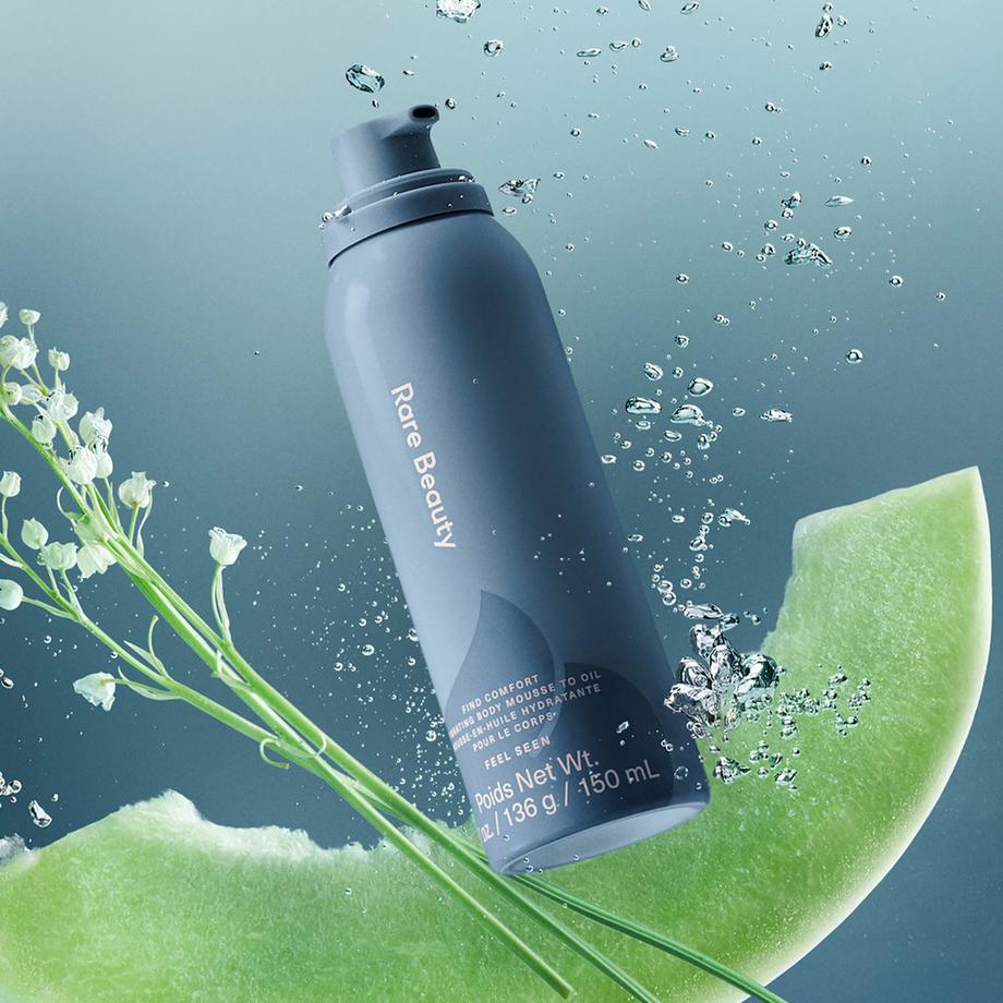 RARE BEAUTY  Find Comfort Feel Seen - Mousse-en-Huile Hydratante pour le Corps 