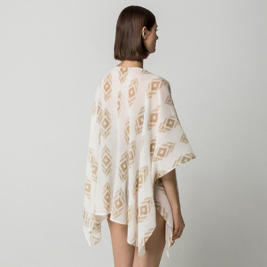 Manor Woman  Poncho 