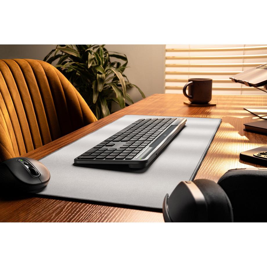 Logitech Slim Solar+, K980, CH Clavier sans fil 