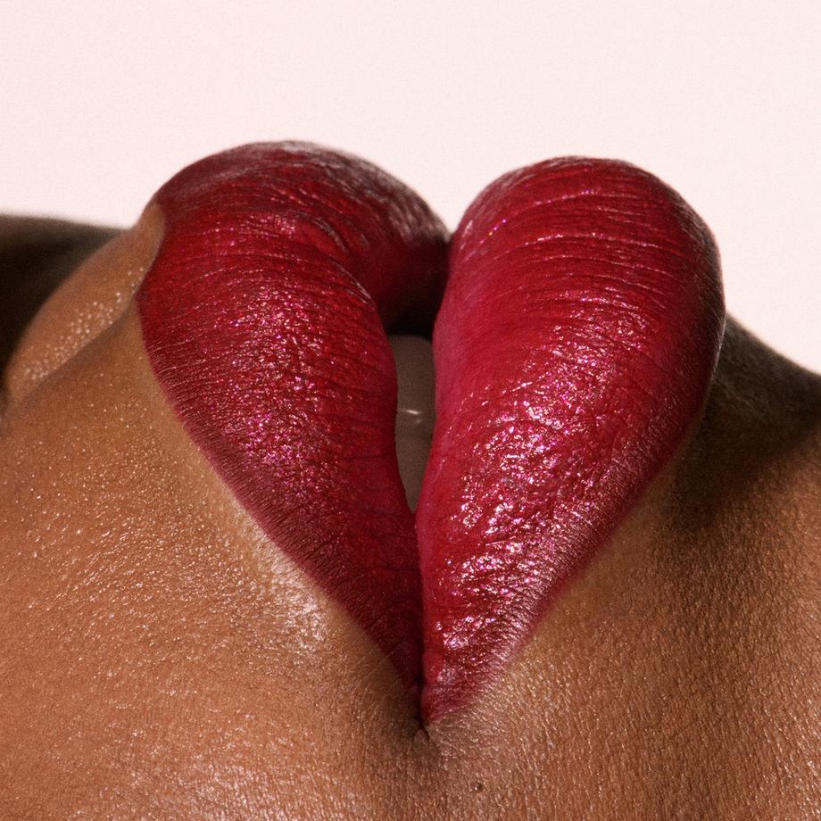 MAC Cosmetics  Dazzlelips Cayon 