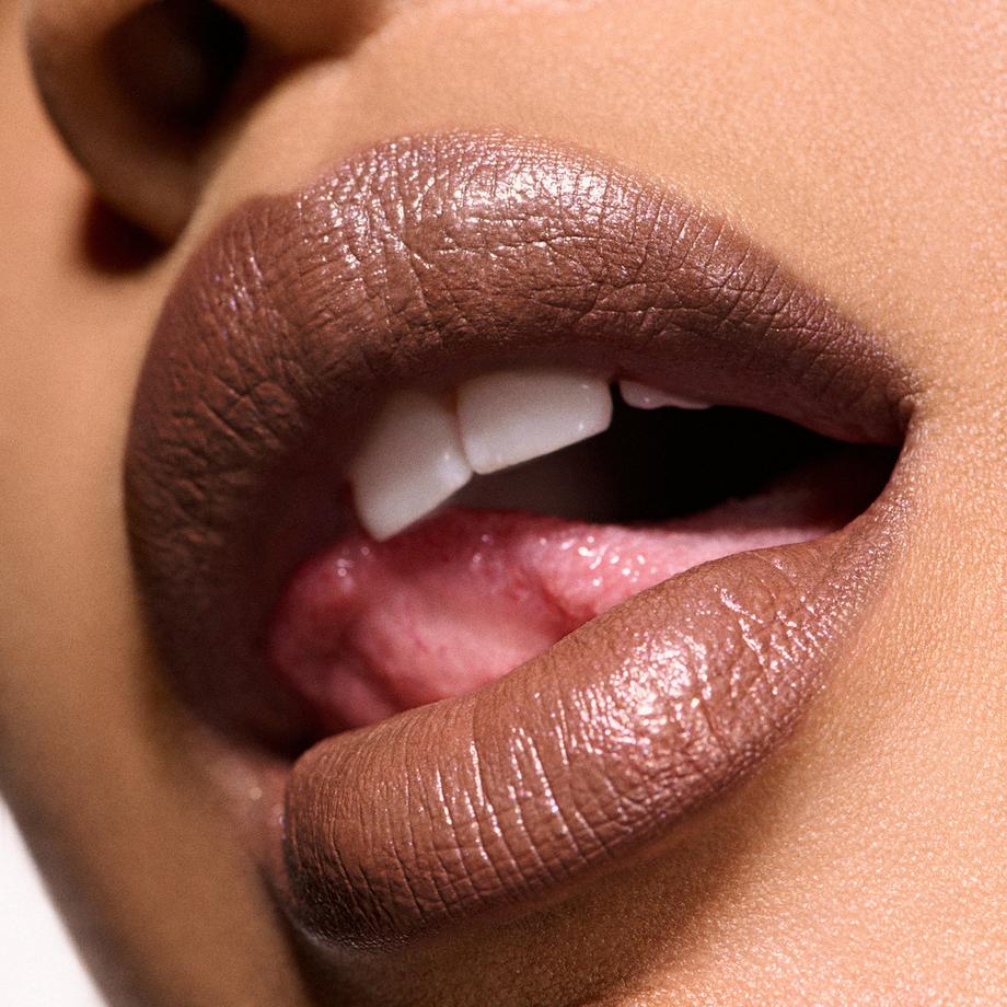 MAC Cosmetics  Dazzlelips Cayon 