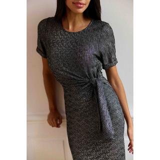 La Petite Etoile Schimmerndes Kurzarm Midi Kleid  