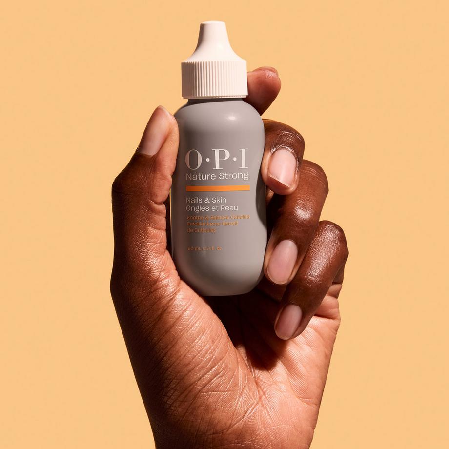 OPI  Nature Strong Nails & Skin Soothe & Remove Cuticles - Für ein müheloses und sanftes Zurückschieben der Nagelhaut 