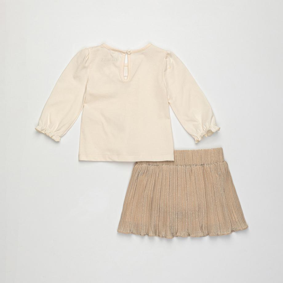 GUESS  Ensemble: T-Shirt et jupe 