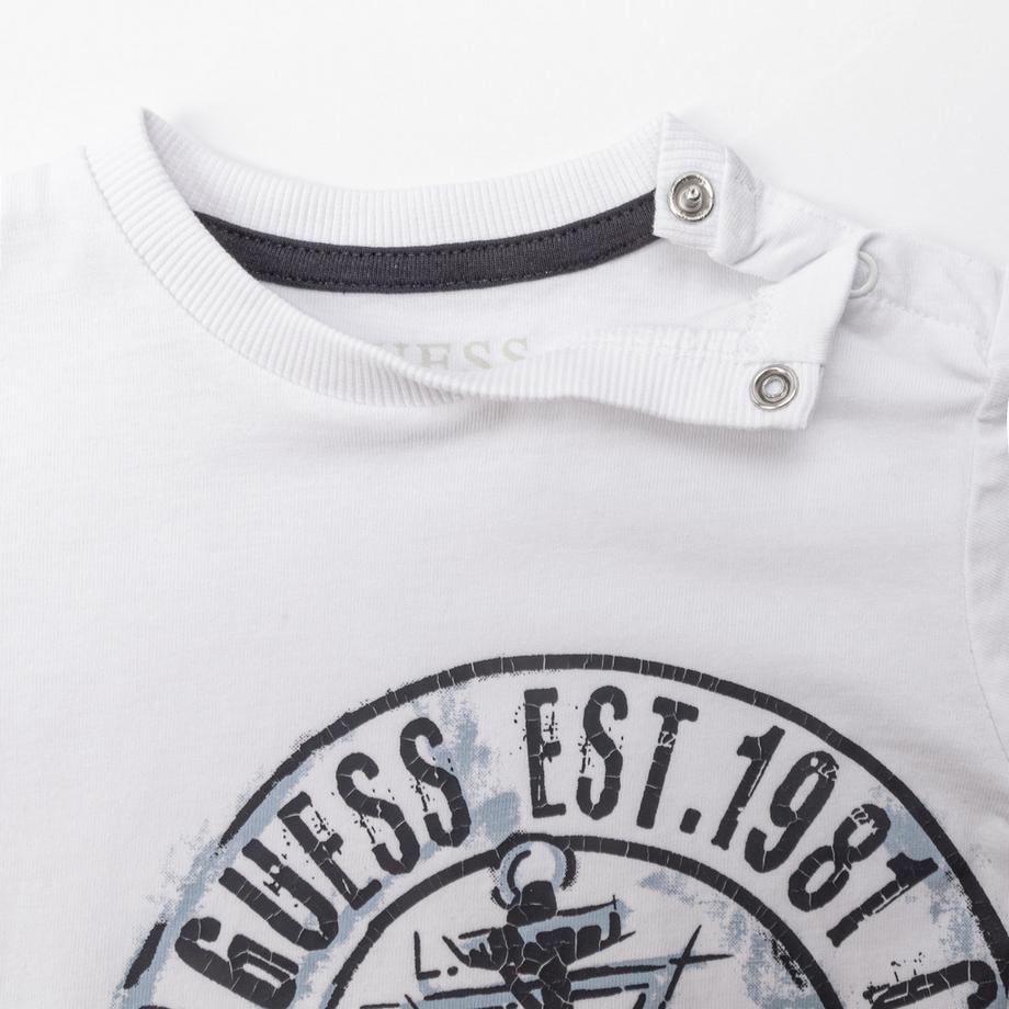 GUESS  T-shirt 