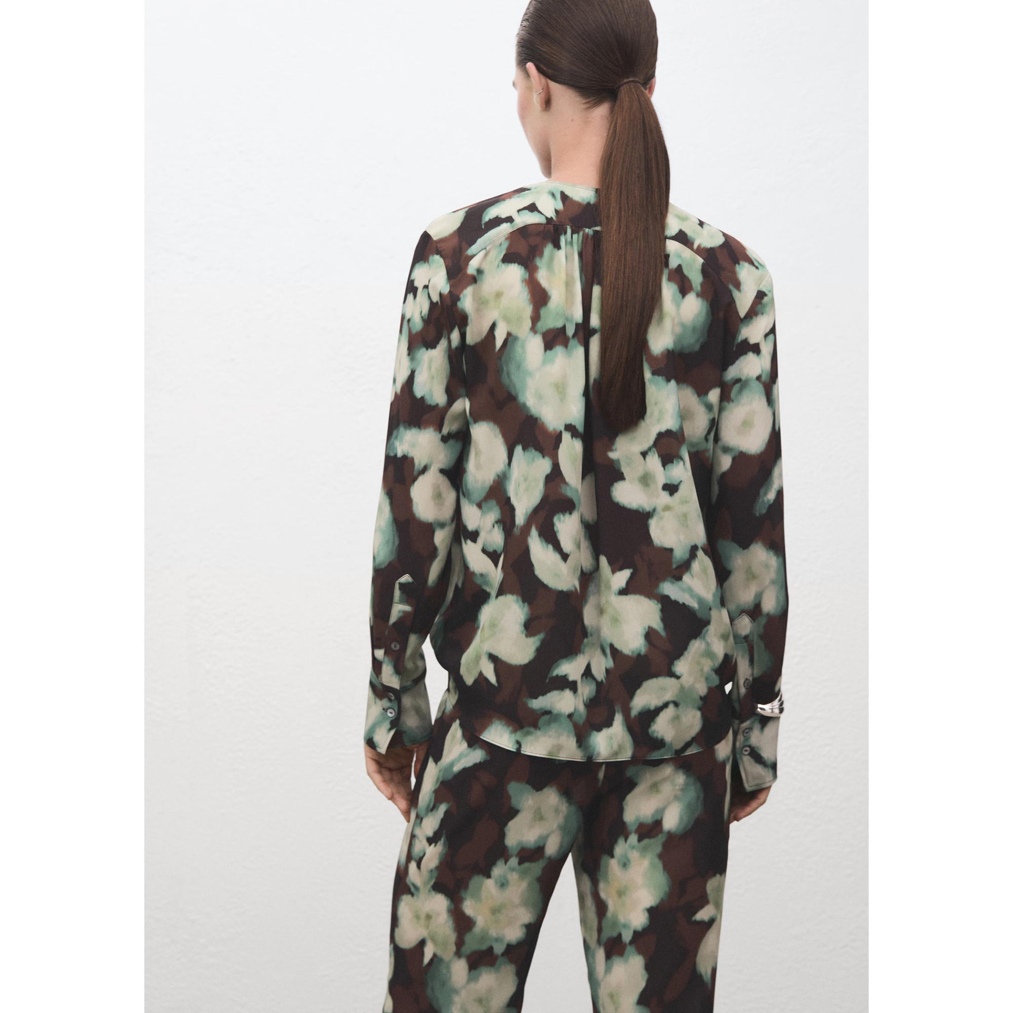 MANGO Patrik Bluse mit Blumenmuster  