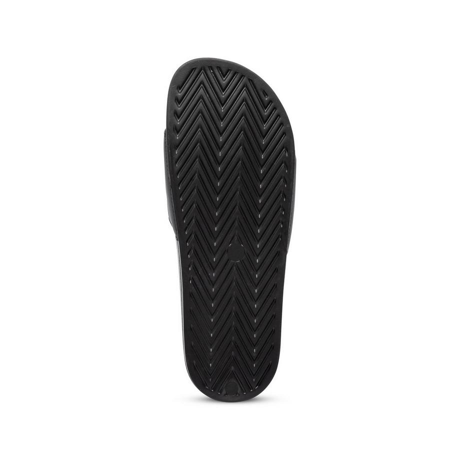 Manor Man Pool Slipper Slippers 
