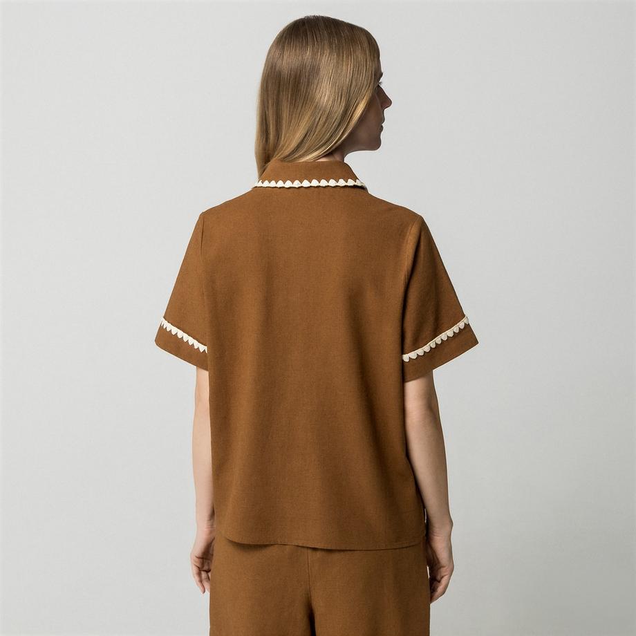 Manor Woman Camicetta a maniche corte con bordo smerlato  