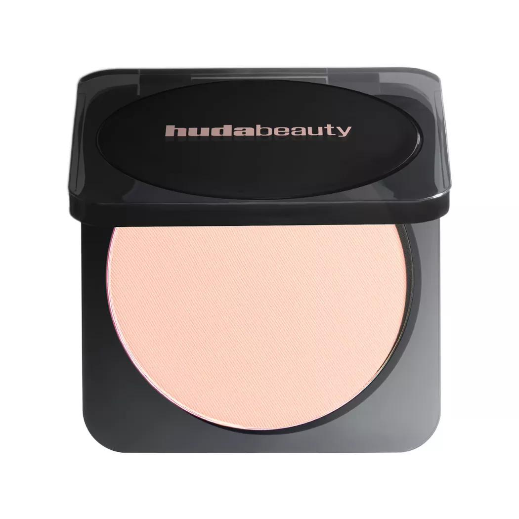 Huda Beauty - Easy Bake Pressed Powder - Kompaktpuder, 8.5 g, Peach Cupcake