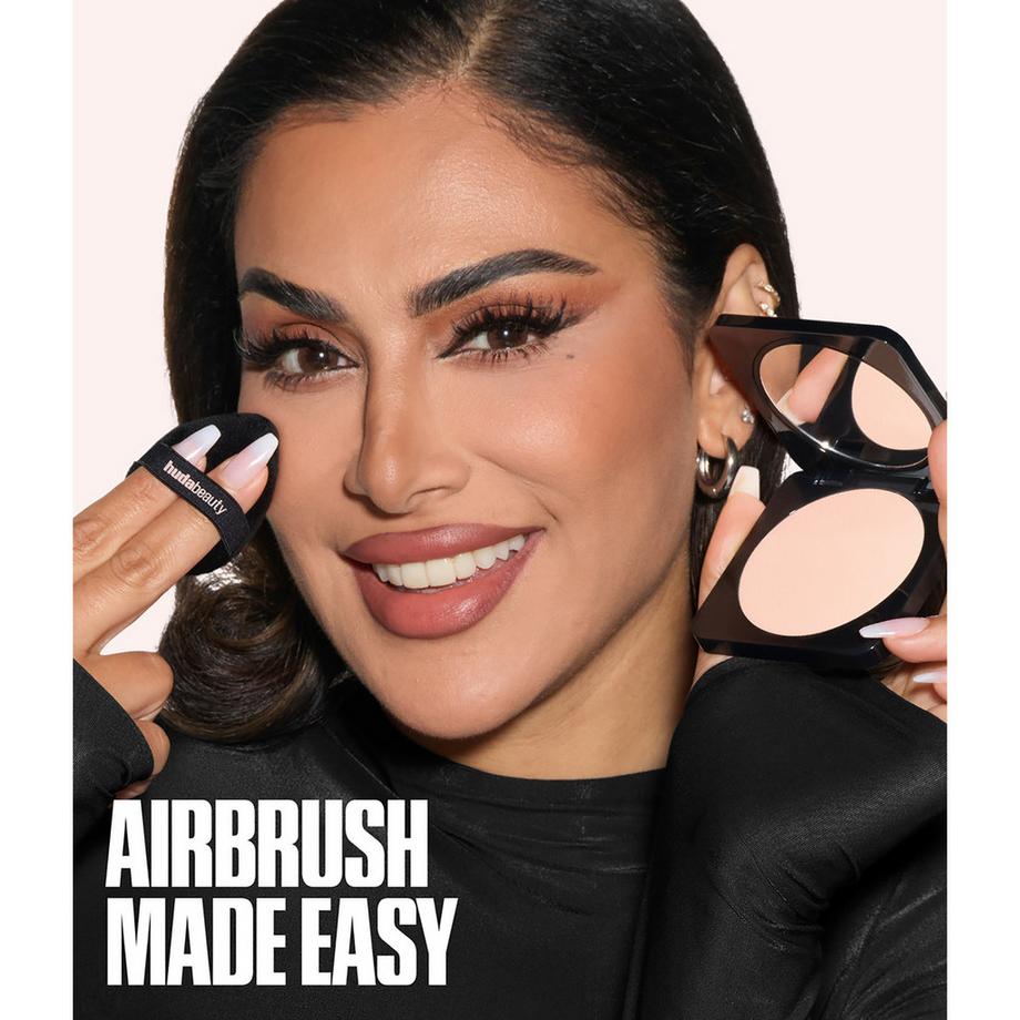 Huda Beauty  Easy Bake Pressed Powder - Poudre Compacte 