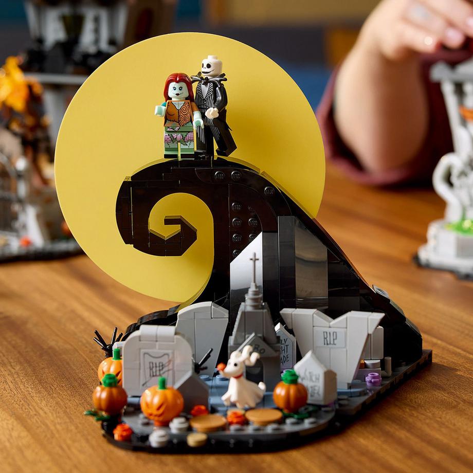 LEGO®  21351 Nightmare Before Christmas Disney di Tim Burton 
