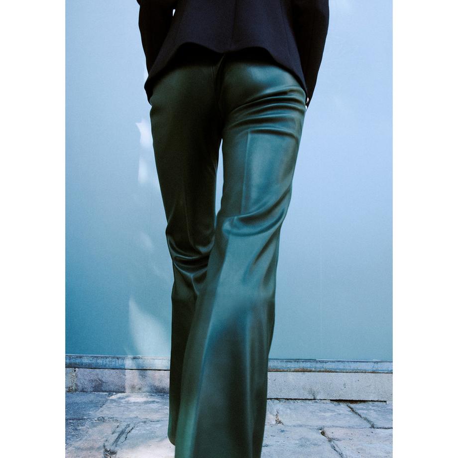 MANGO EMMY Pantaloni Flared  