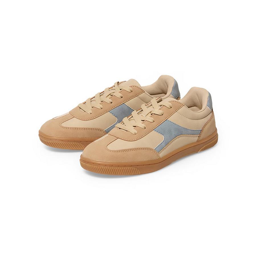 Sneakers, basses