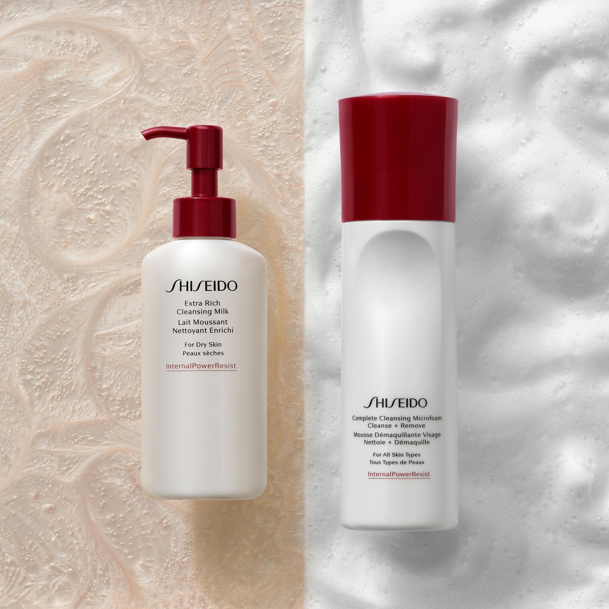 SHISEIDO  Complete Cleansing Microfoam Cleanse + Remove 