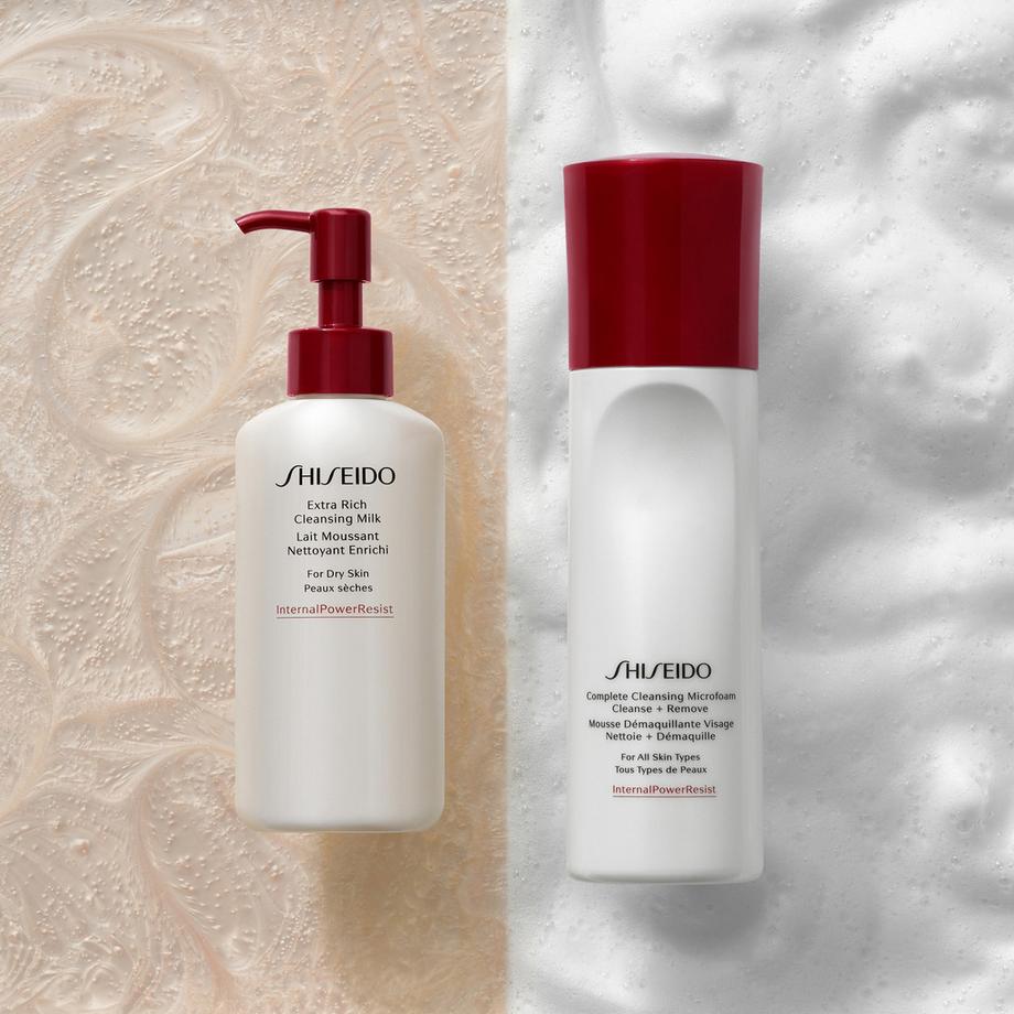 SHISEIDO  Complete Cleansing Microfoam Cleanse + Remove 