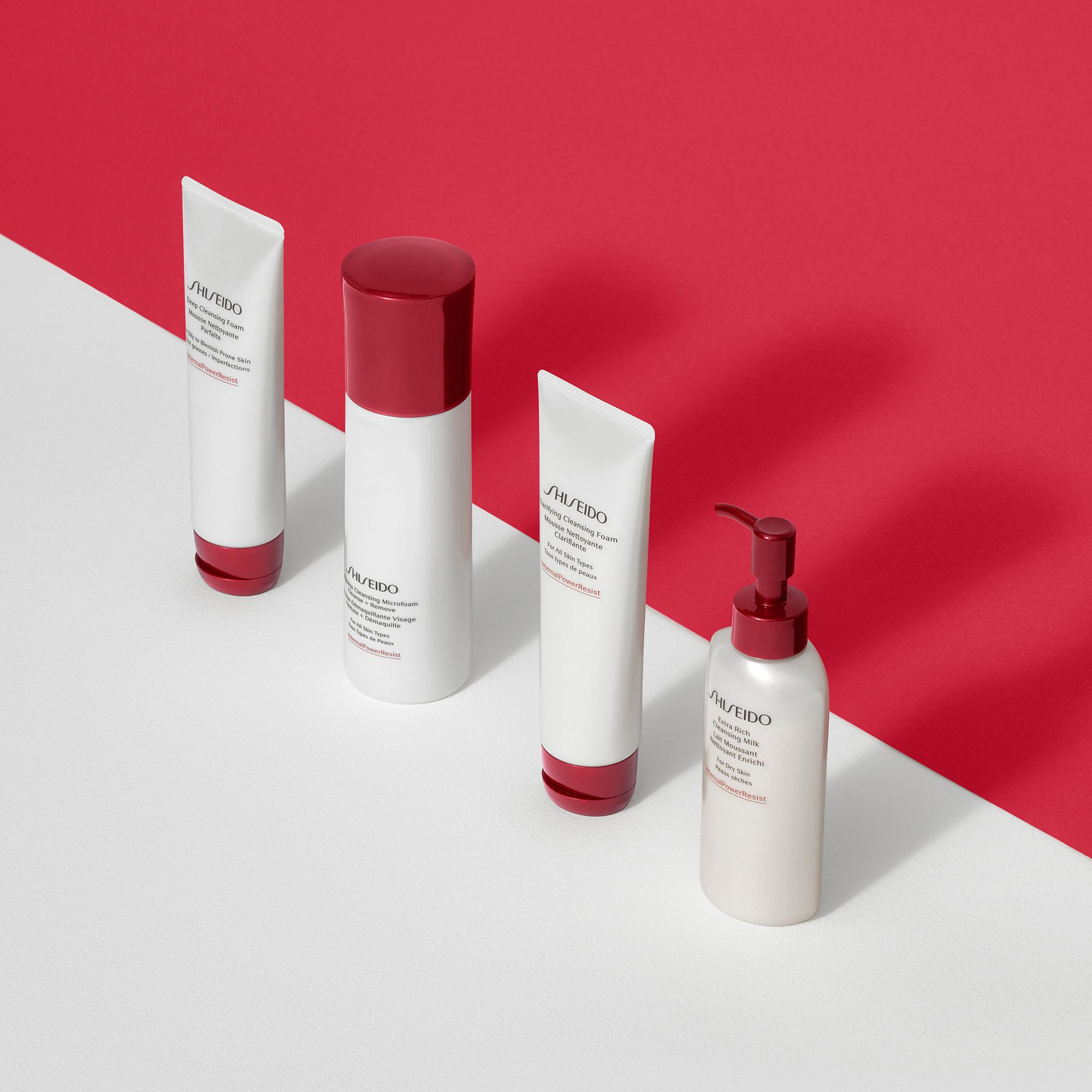 SHISEIDO  Complete Cleansing Microfoam Cleanse + Remove 