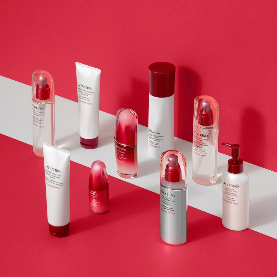 SHISEIDO  Complete Cleansing Microfoam Cleanse + Remove 