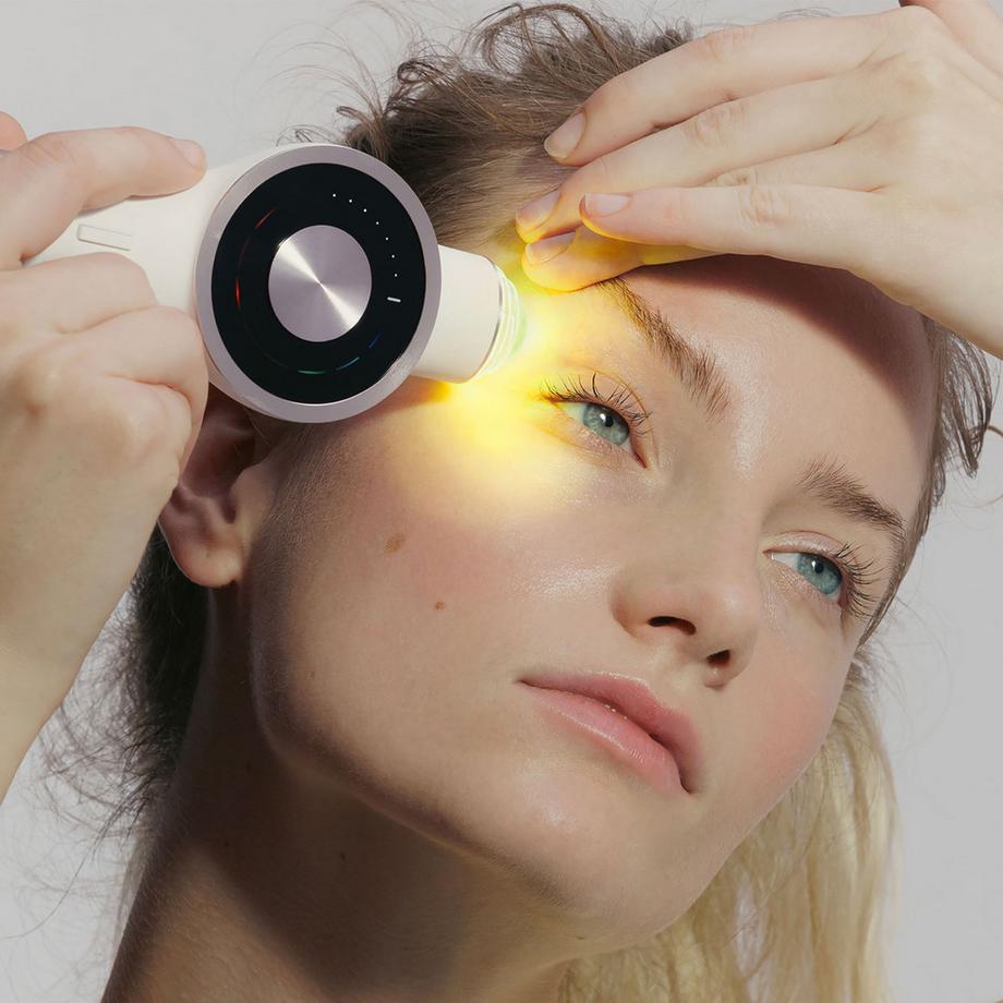 Lightinderm  Capsules Eye – sérum yeux enrichi en Peptides, Caféine, Niacinamide 