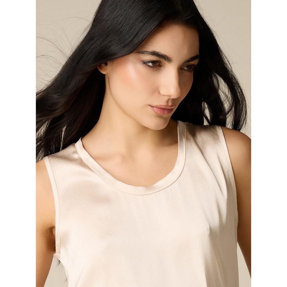 OLTRE Top en satin à encolure dégagée  
