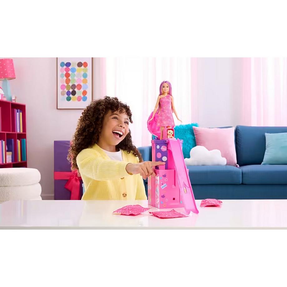 Barbie  Rise & Surprise poupée avec 12 surprises 