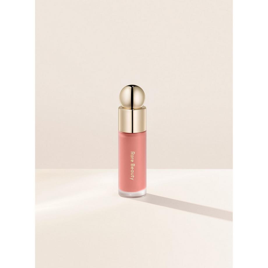 RARE BEAUTY Soft Pinch - Blush liquido  