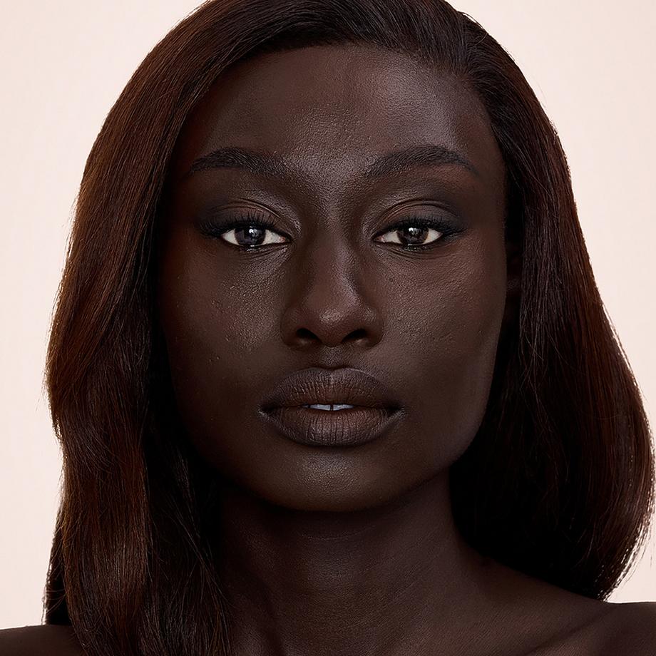 CHARLOTTE TILBURY  Airbrush Flawless Blur Concealer - Concealer, feuchtigkeitsspendend, langer Halt 