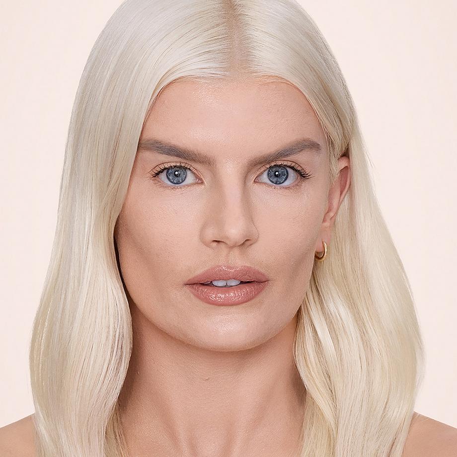 CHARLOTTE TILBURY  Airbrush Flawless Blur Concealer – Correcteur hydratant longue durée 