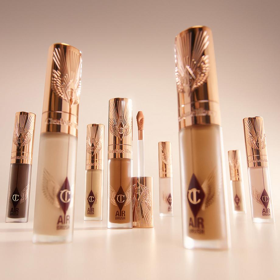 CHARLOTTE TILBURY  Airbrush Flawless Blur Concealer - Correttore idratante a lunga durata 