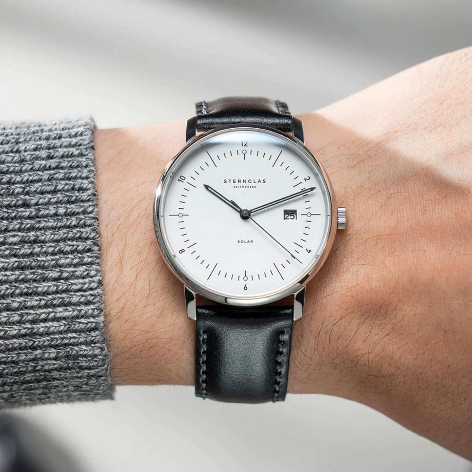 Sternglas Naos Solar Analoguhr 