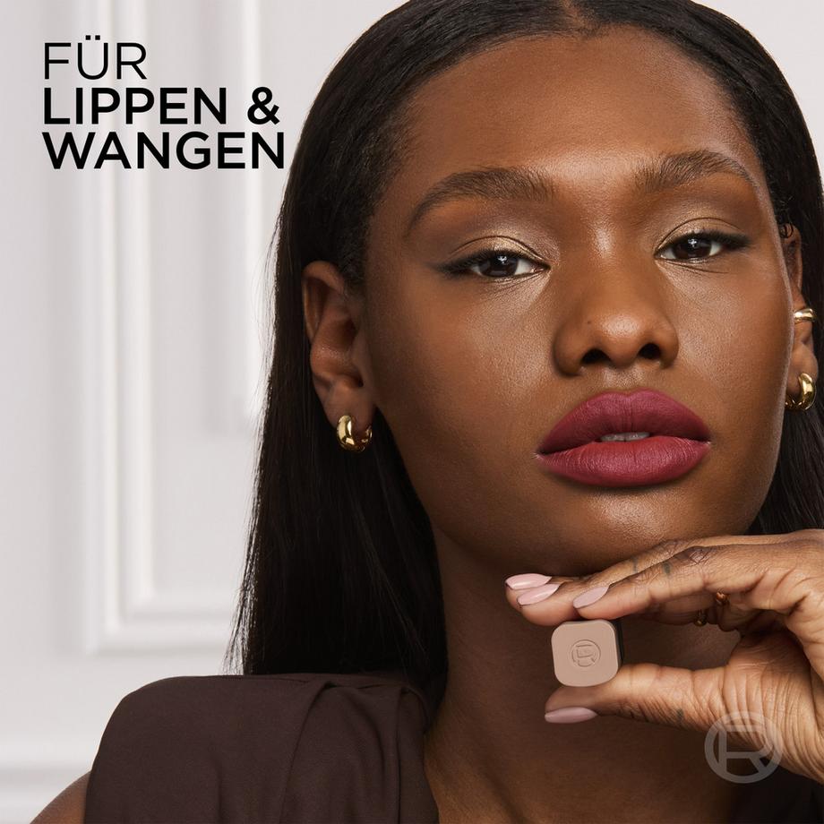 L'OREAL  Color Riche Blurred Matte rouge à lèvres 