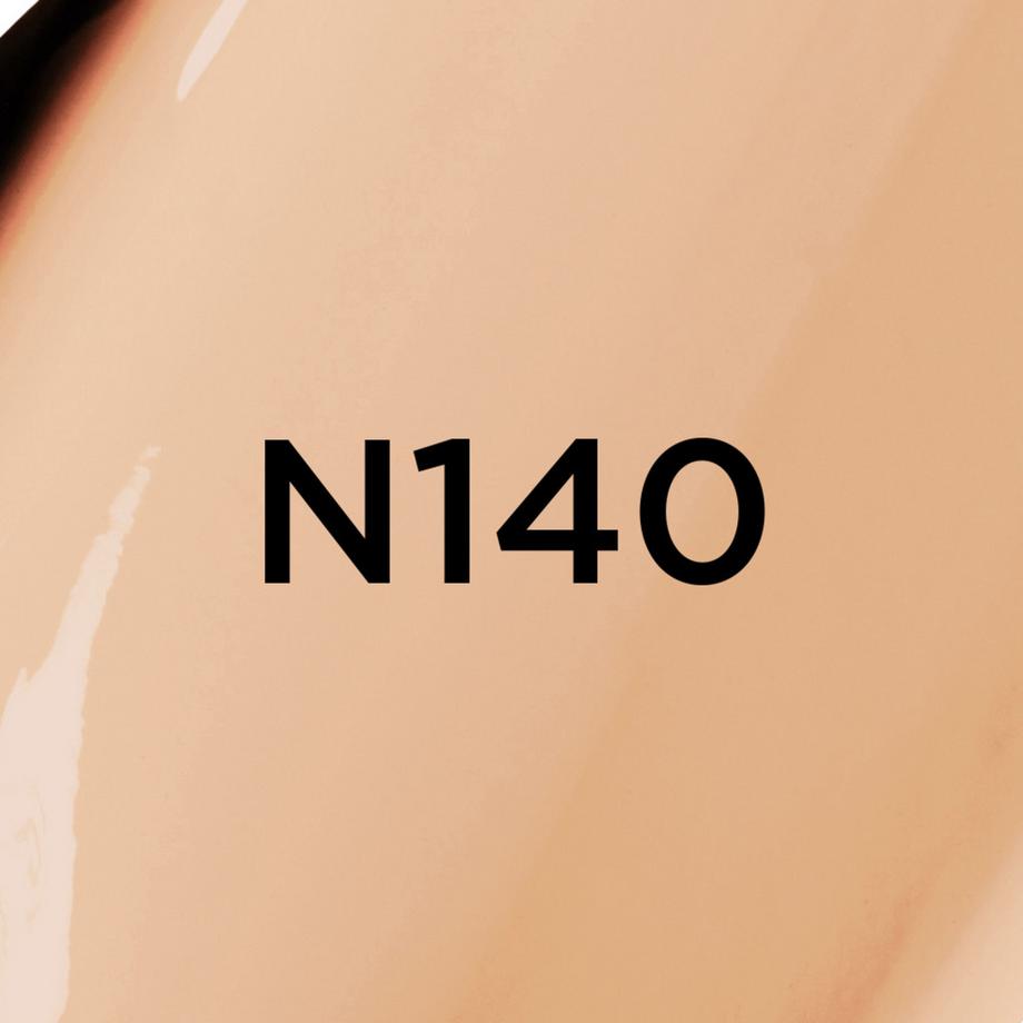 L'OREAL  Infaillible 24H Air Wear Cushion Foundation  