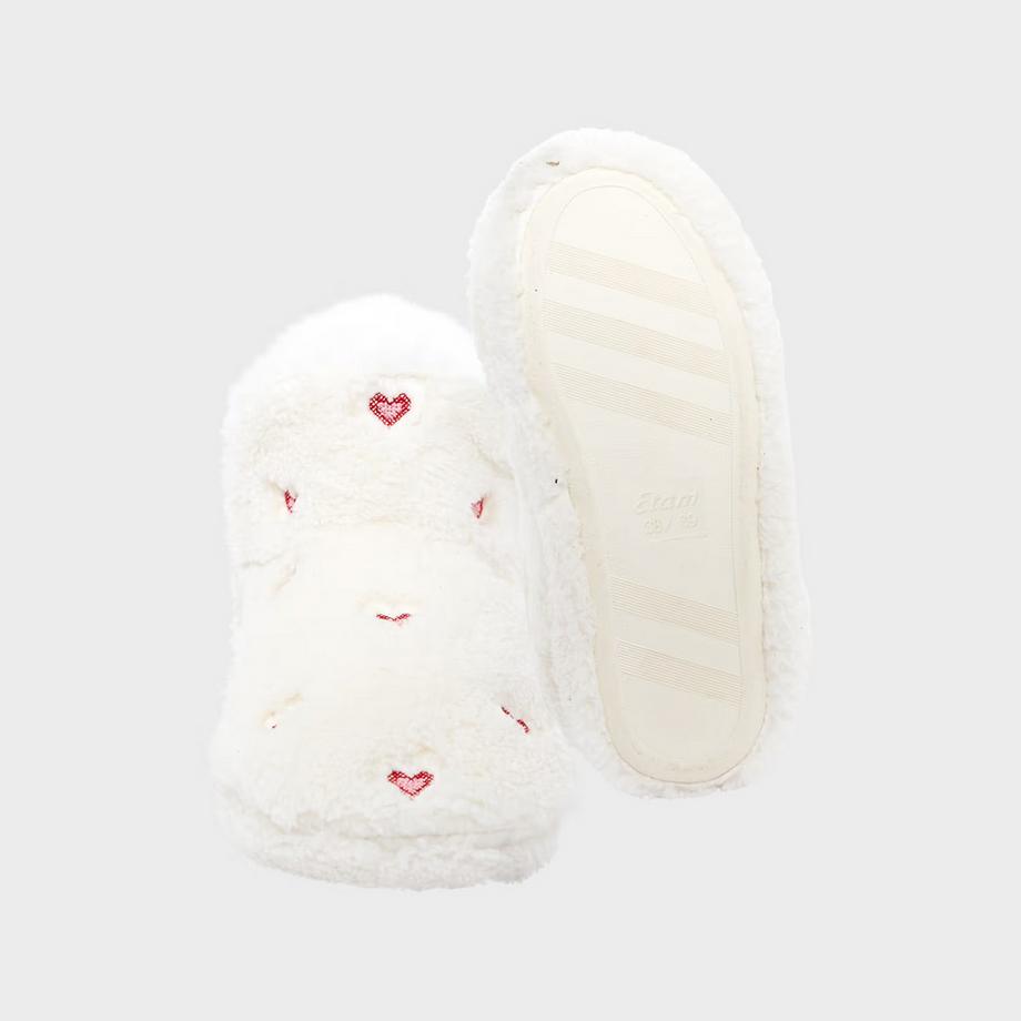 Etam Hausschuhe mit Herzstickerei  