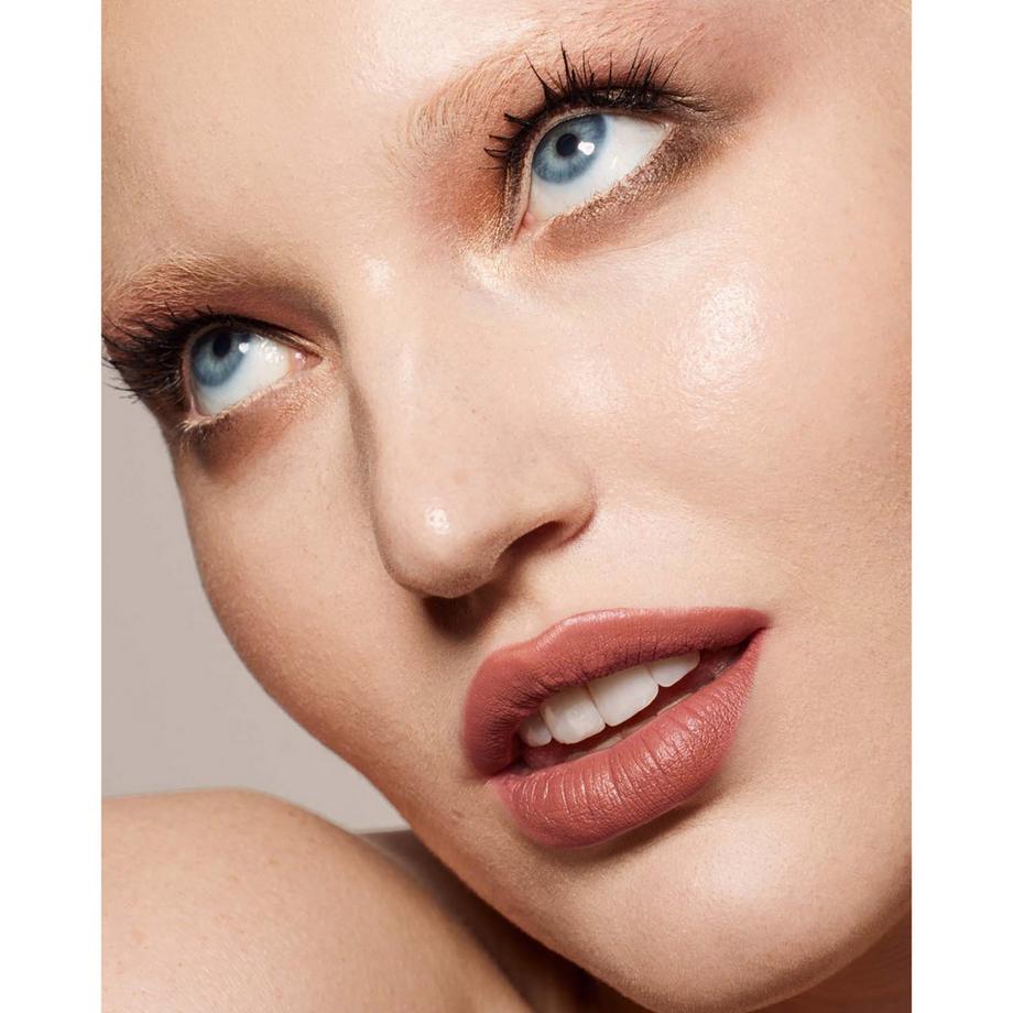 Fenty Beauty By Rihanna   