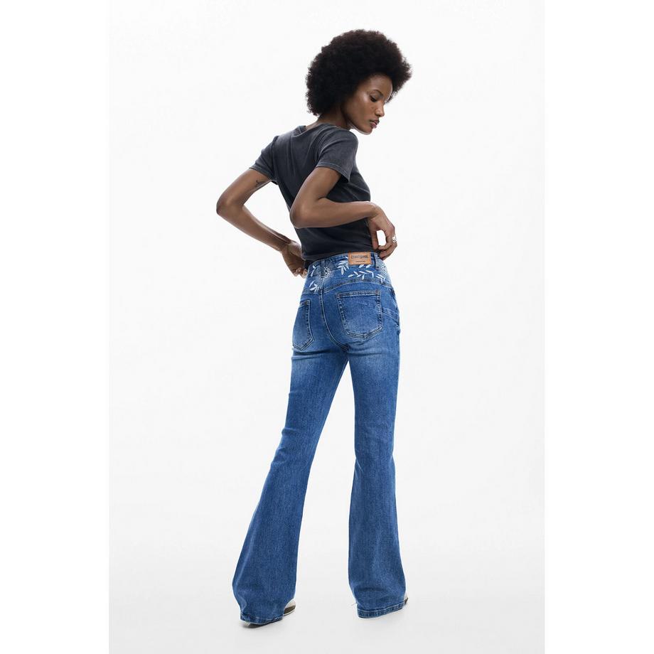 Desigual Flared Jeans mit besticktem Bund  