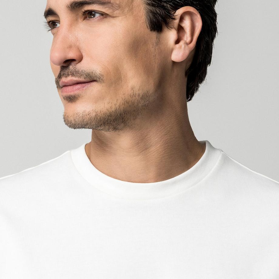 Manor Man  T-shirt 