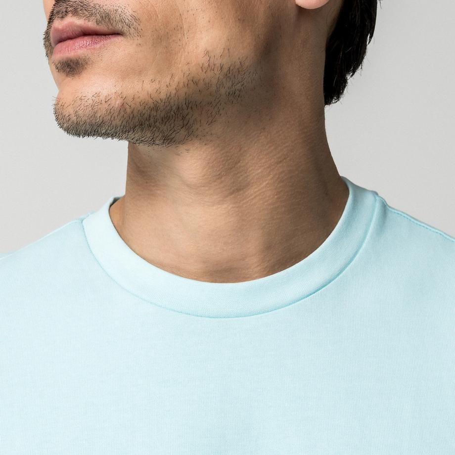 Manor Man  T-shirt 