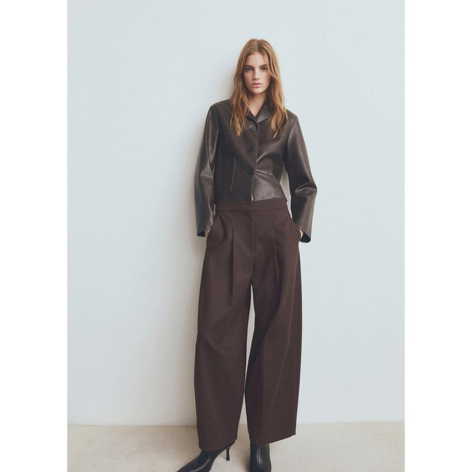 MANGO SABI Kurze Kunstlederjacke  