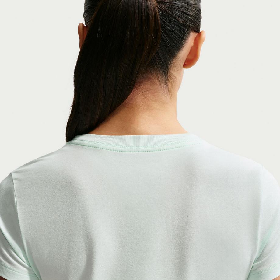 NIKE Sportswear Chill Knit T-shirt 