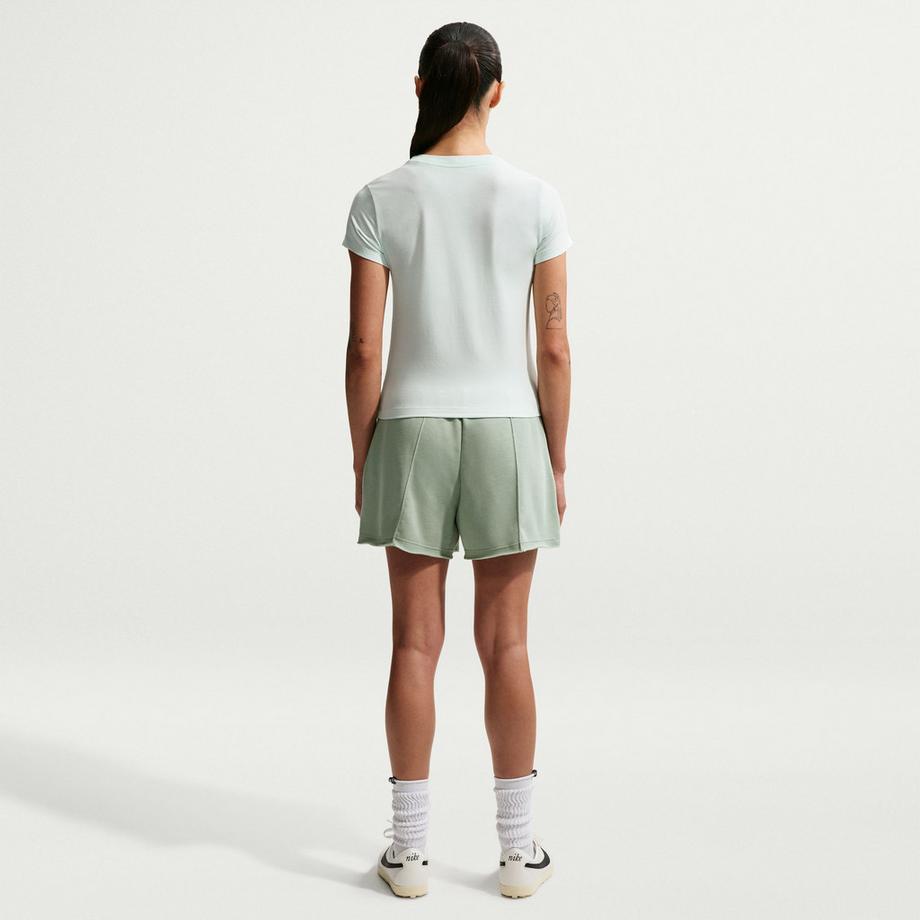 NIKE Sportswear Chill Knit T-shirt 