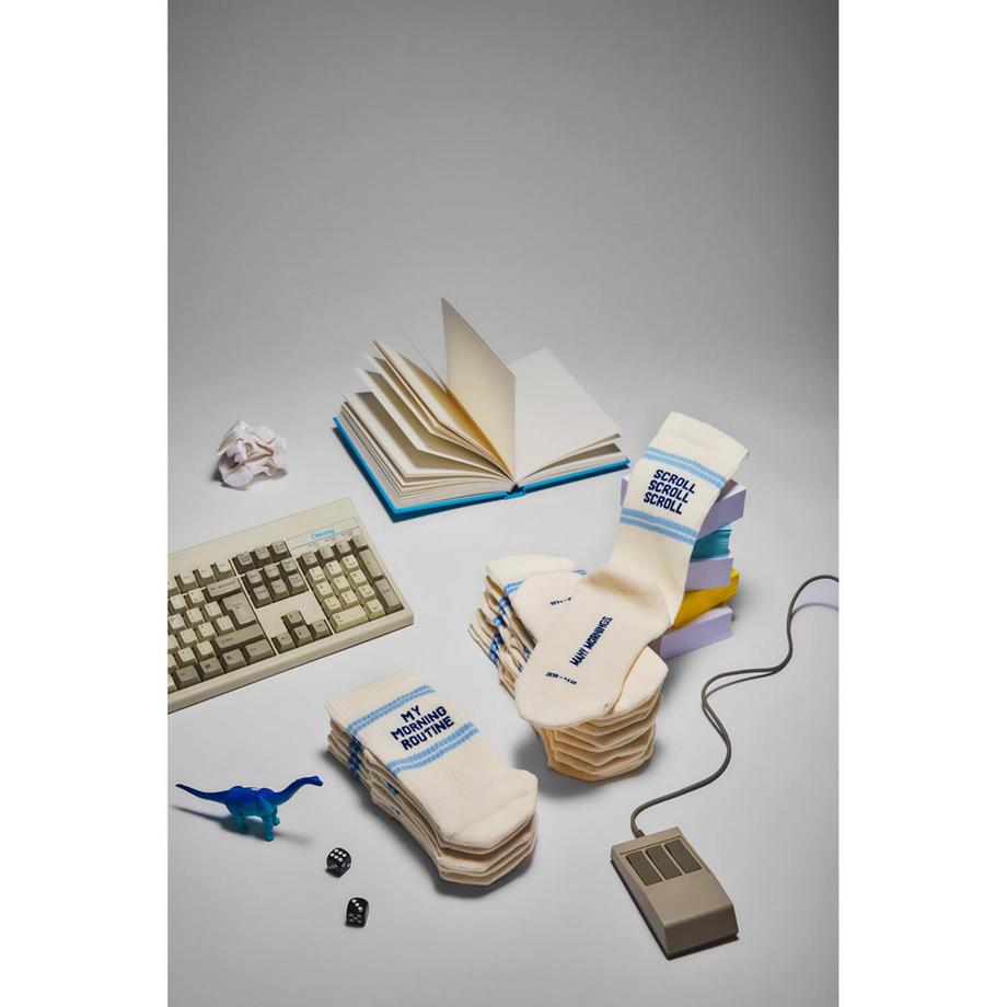 Many Mornings SCROLL ROUTINE Chaussettes hauteur mollet  