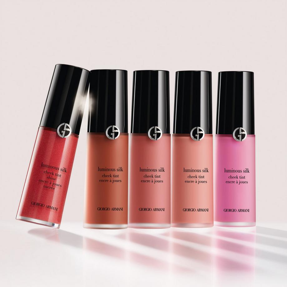 ARMANI  Luminous Silk Cheek Tint Liquid Blush 
