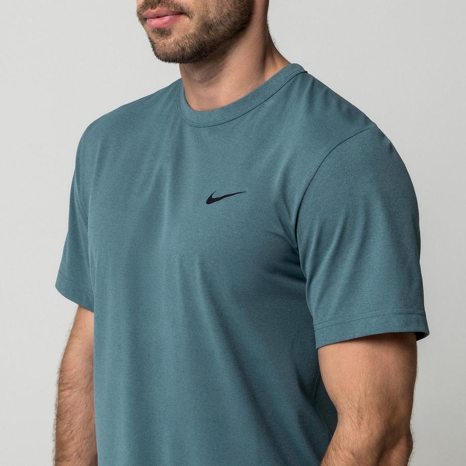 NIKE HYVERSE T-shirt 