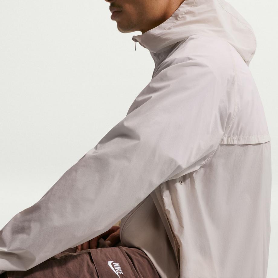 NIKE M NK WR LTWT UNLND FZ UV JKT Running-Jacke 