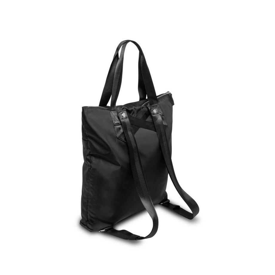 Manor Woman   