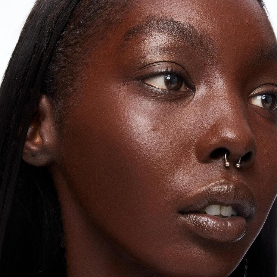 MAC Cosmetics  Hyper Real Skincanvas Waterlight Cream 