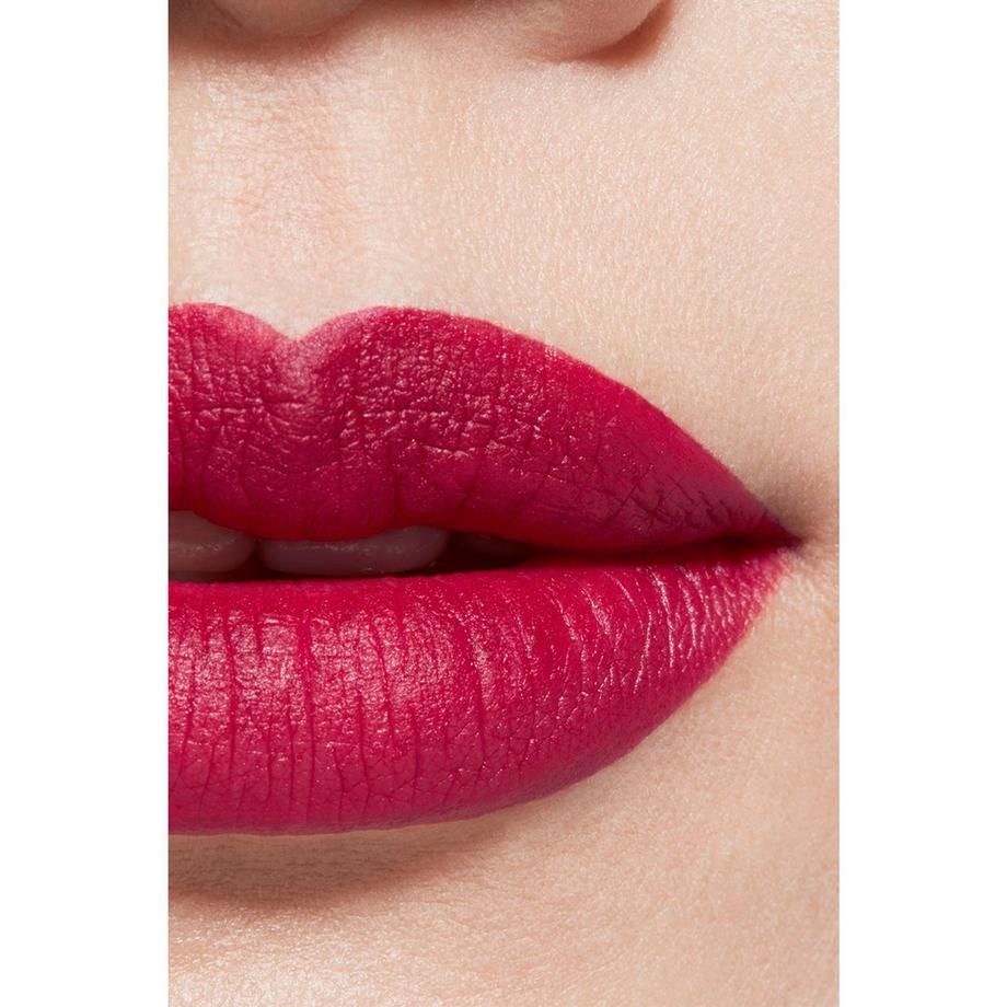 CHANEL ROUGE ALLURE VELVET DER LEUCHTEND MATTE LIPPENSTIFT 