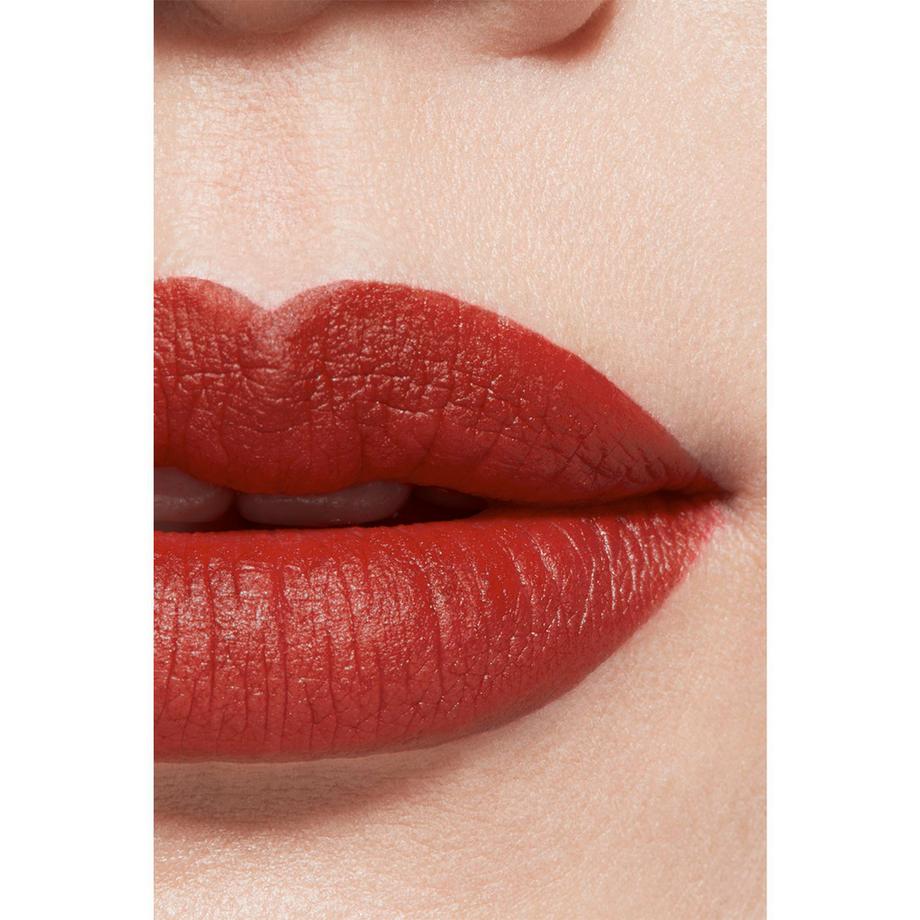 CHANEL ROUGE ALLURE VELVET DER LEUCHTEND MATTE LIPPENSTIFT 