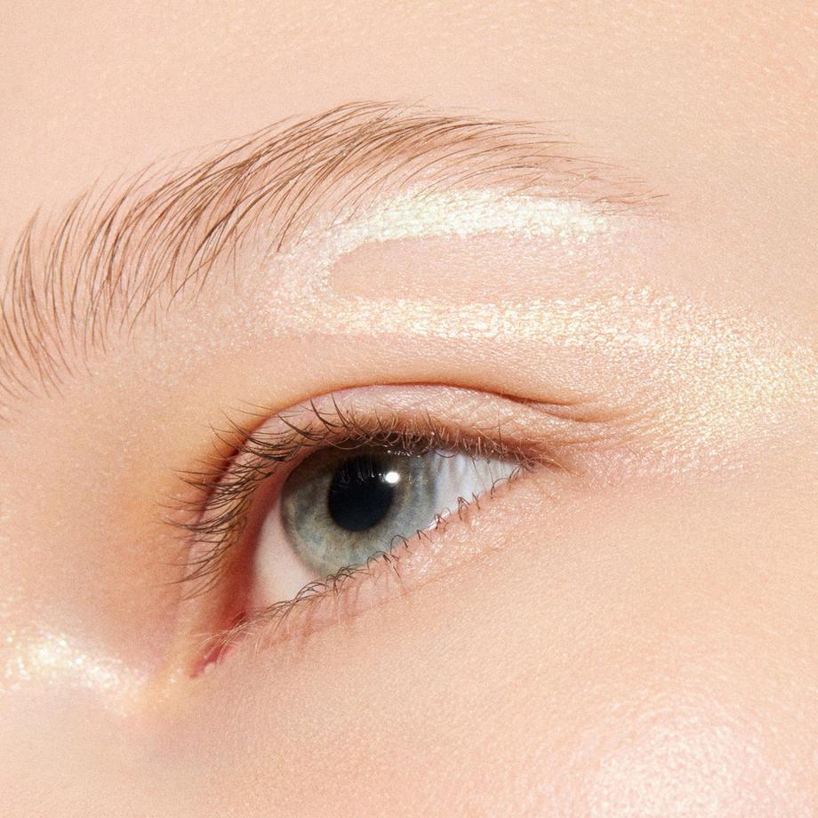 MAC Cosmetics  Prismatica Liquid Eyeliner 