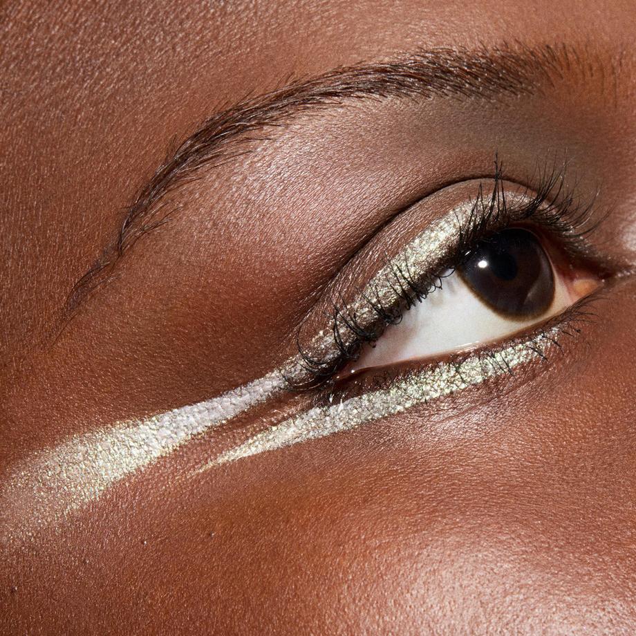 MAC Cosmetics  Prismatica Liquid Eyeliner 